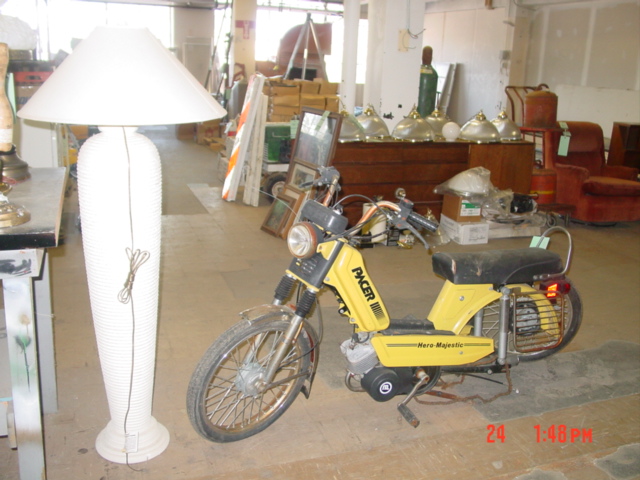 Grossman Auction Pictures From October 19, 2008 - 1305 W. 80th St, Cleveland, OH